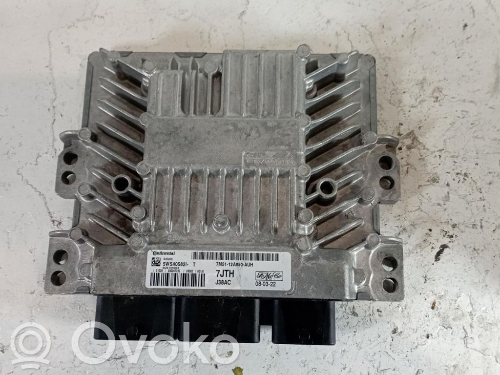 Ford C-MAX I Engine control unit/module ECU 