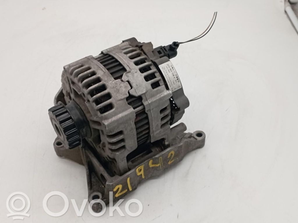 Volkswagen Touareg I Generator/alternator 