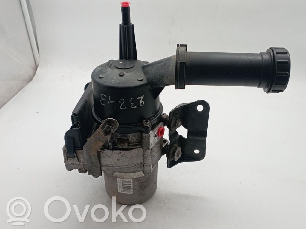 Ohjaustehostimen pumppu   9813664780