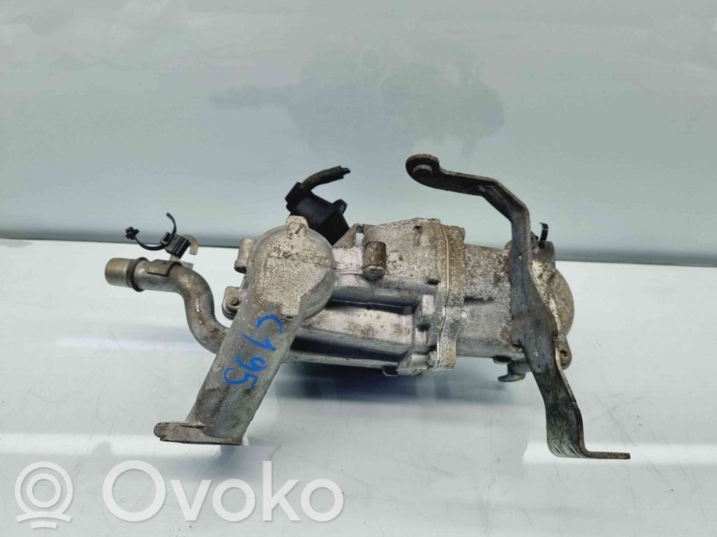 Volvo V40 Refrigerador de la válvula EGR 