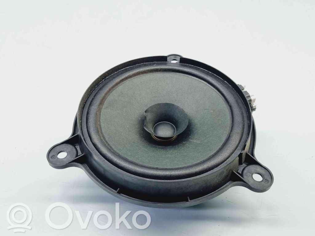 Front door speaker   KD4966960