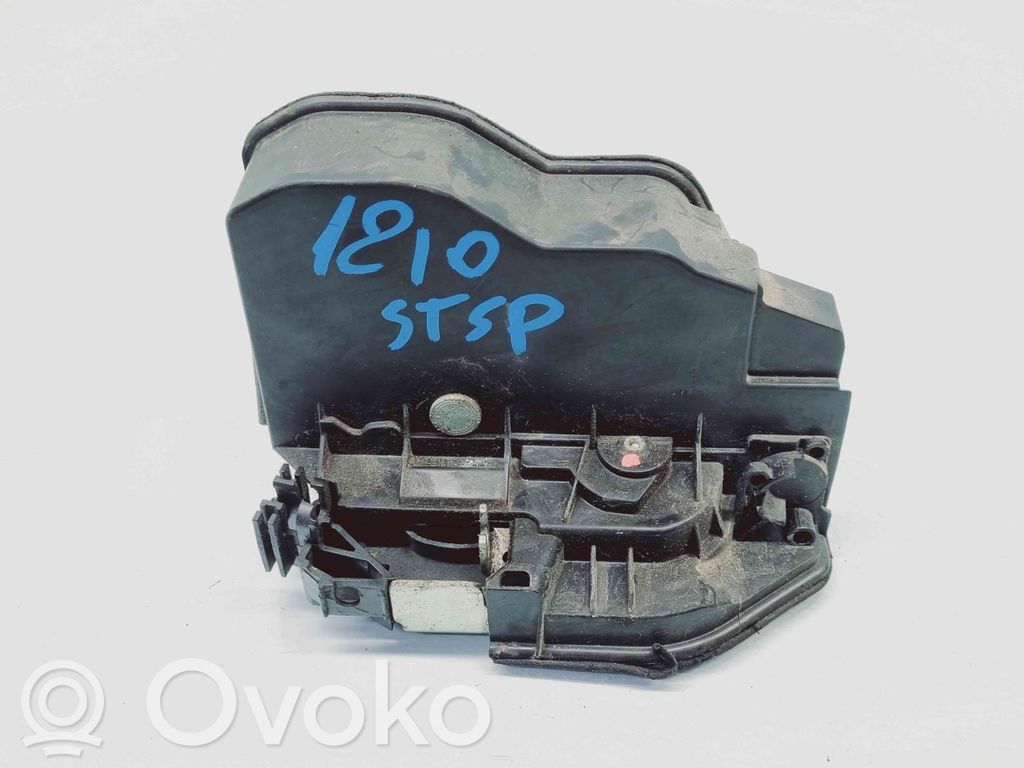 Užrakinimo spynelė (prie rankenos)   7167075