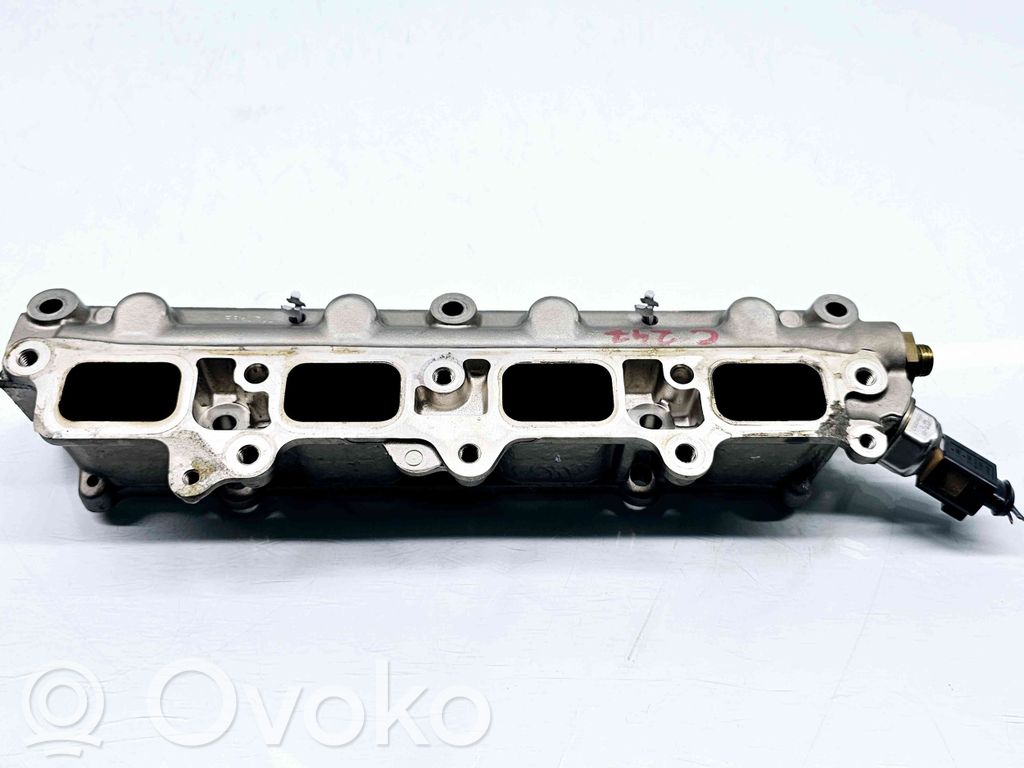 Volkswagen Golf VI Rampă alimentare injectoare 
