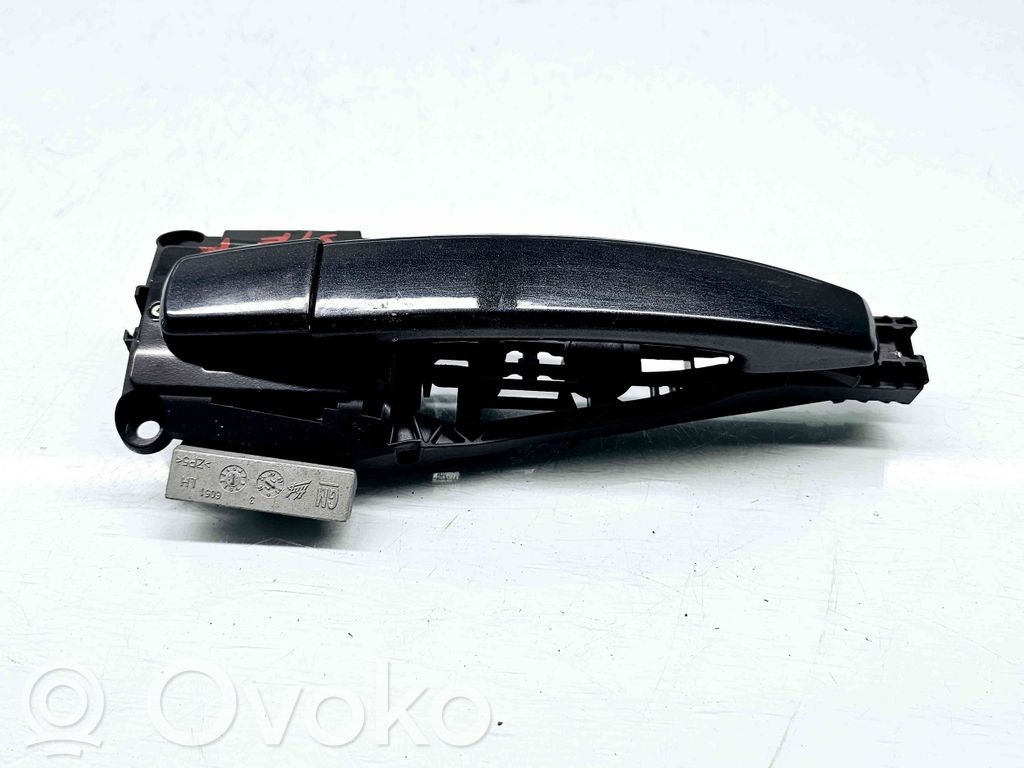Opel Astra J Front door exterior handle 