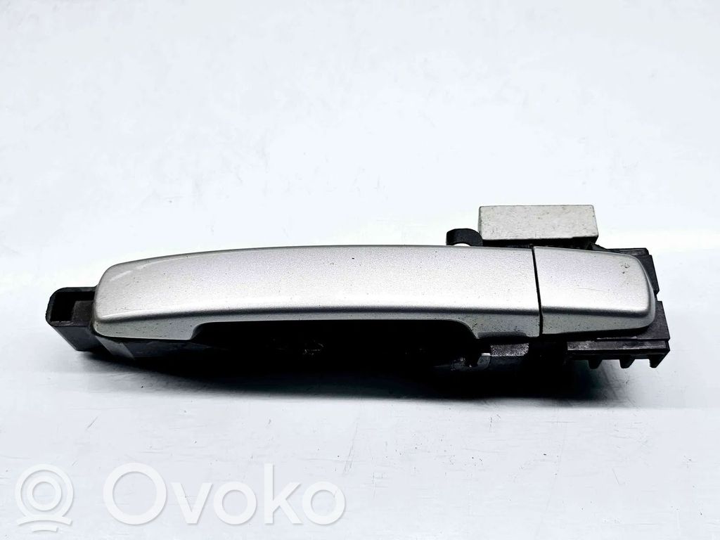 Nissan Qashqai Rear door exterior handle 