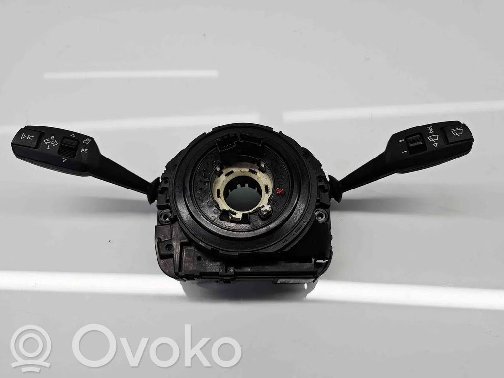 Indicator stalk   698955702