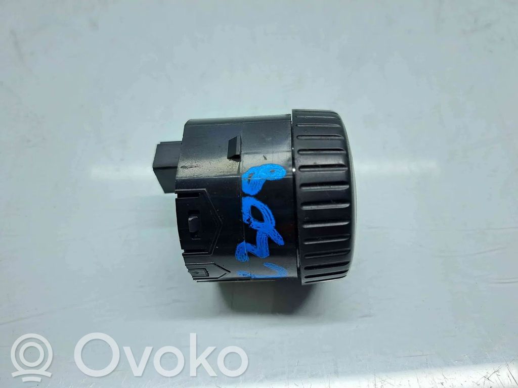 Dacia Duster Otros interruptores/perillas/selectores 