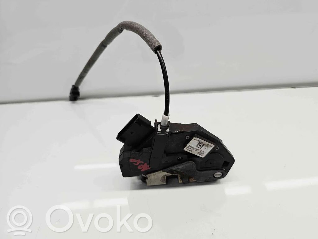 Ford Focus Wkładka zamka drzwi przednich 