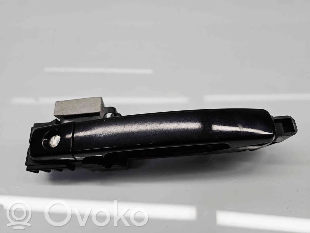 Nissan Qashqai+2 Klamka zewnętrzna drzwi przednich 
