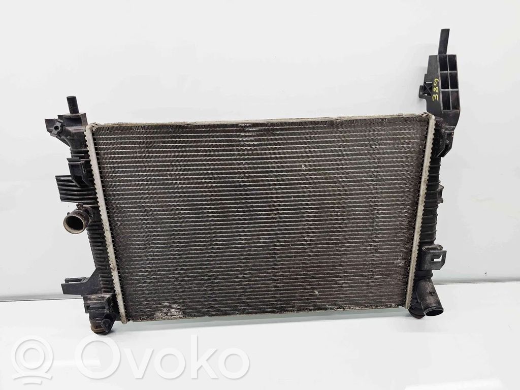 Audi A3 S3 A3 Sportback 8P Coolant radiator 