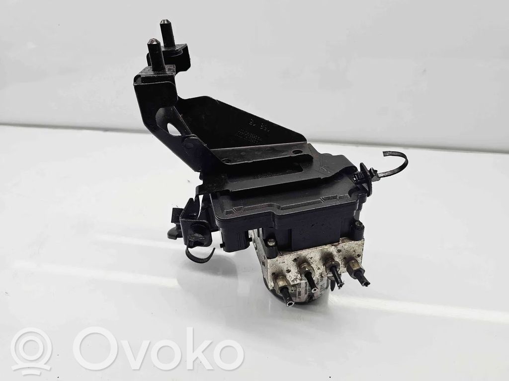 Opel Astra J Bomba de ABS 