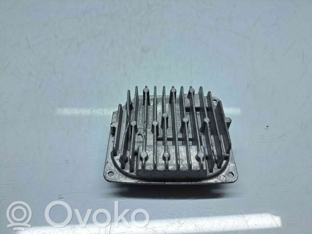 Volvo V40 Lastre de faros xenón 