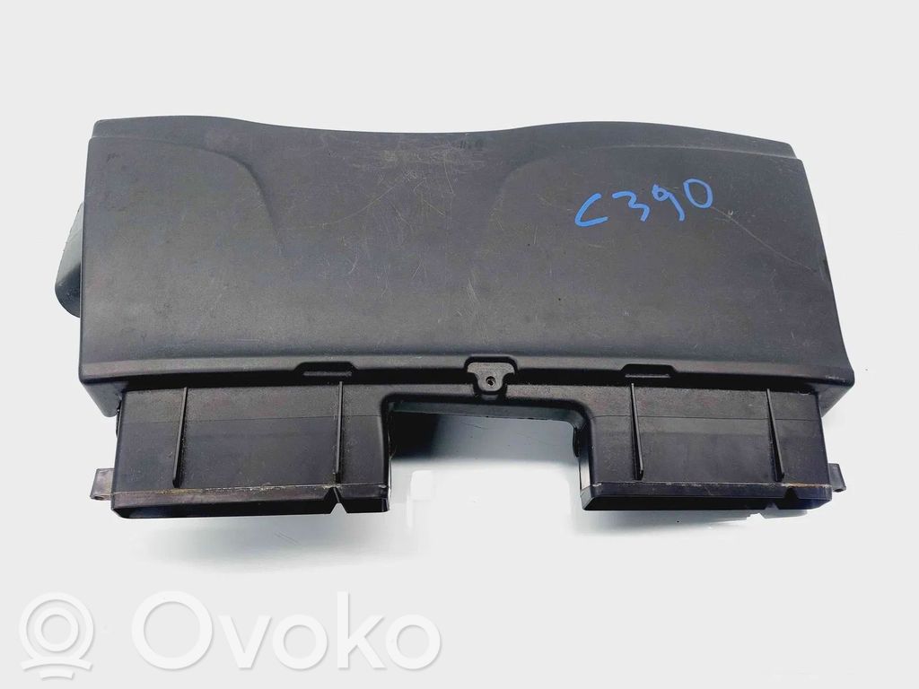 Déflecteur de toit ouvant   7798772