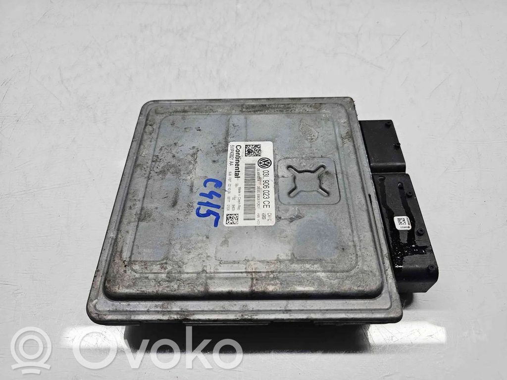 Volkswagen PASSAT B7 Engine control unit/module ECU 