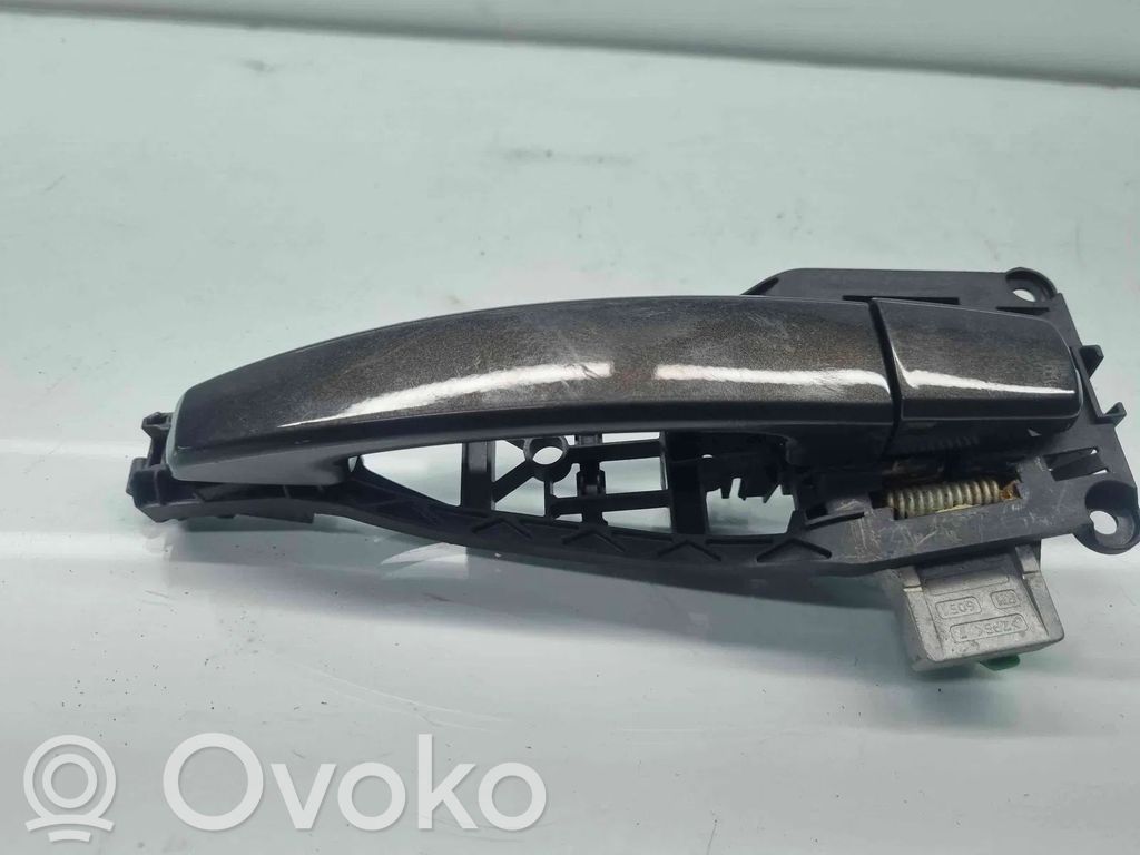 Opel Corsa D Takaoven ulkokahva 