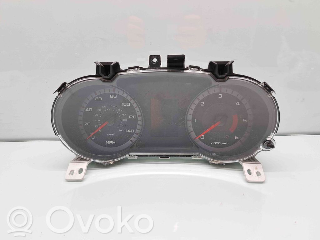 Uhr   8100A116A