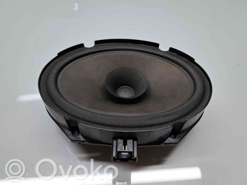 Mazda 3 II Altavoz de la puerta delantera 