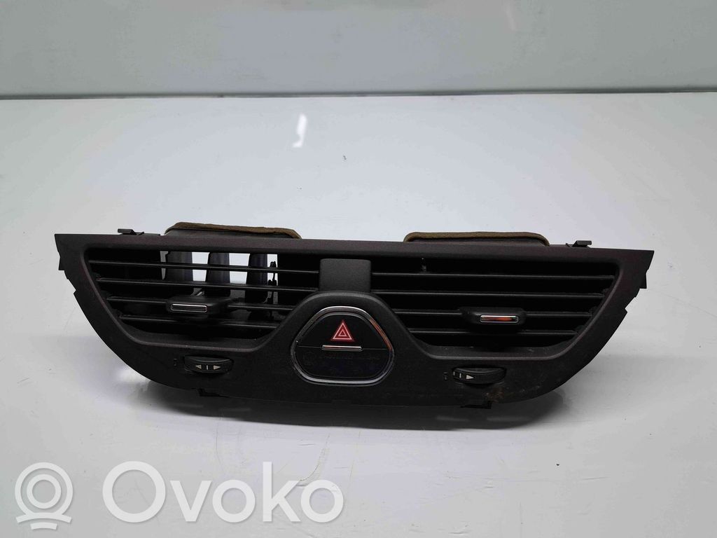 Opel Corsa E Rejilla de ventilación central del panel 