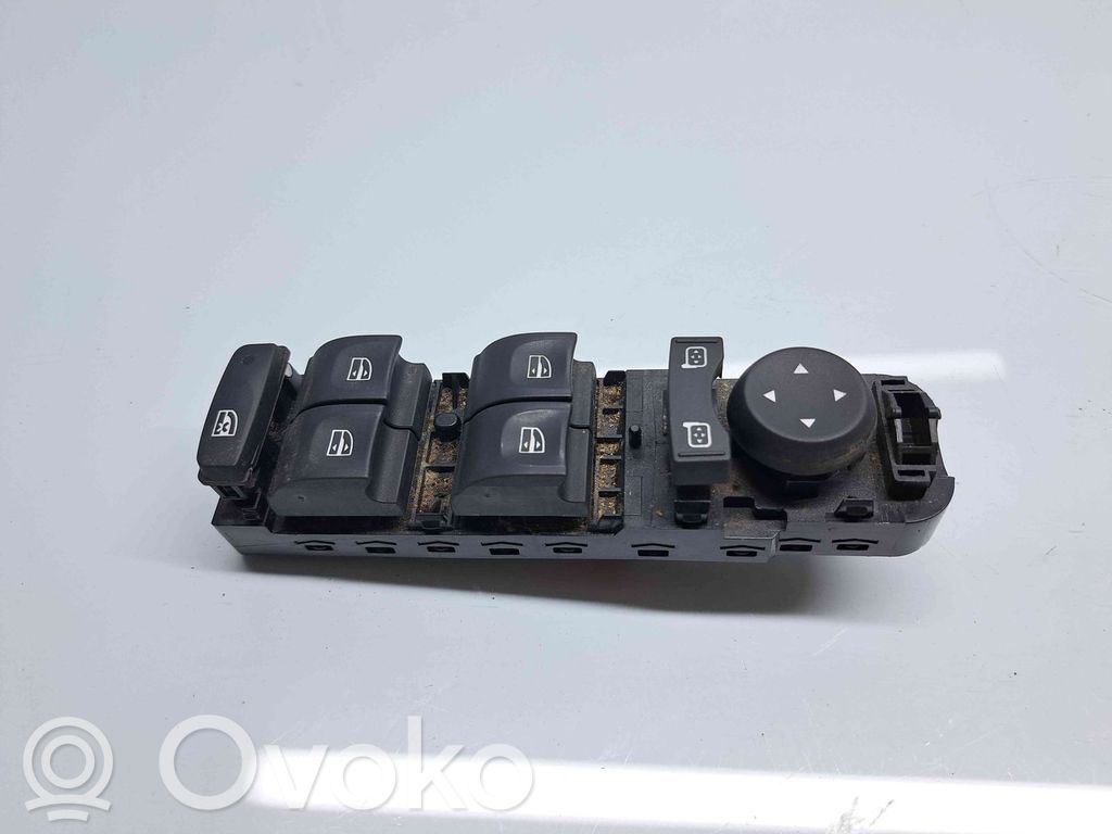 Renault Megane III Otros interruptores/perillas/selectores 