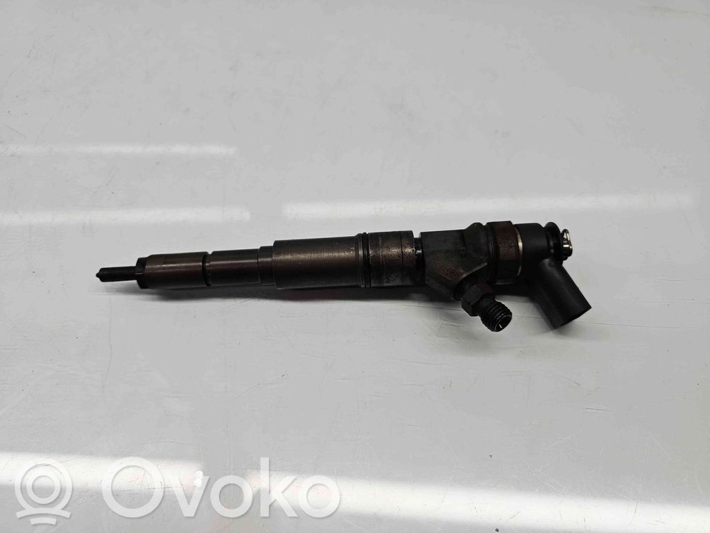BMW 1 E81 E87 Fuel injector 