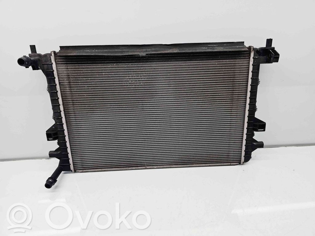 Volkswagen Golf VII Chłodnica 