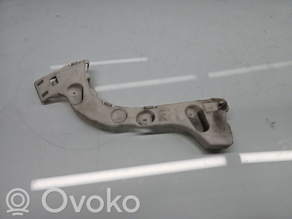 Ford Focus Uchwyt / Mocowanie błotnika przedniego 