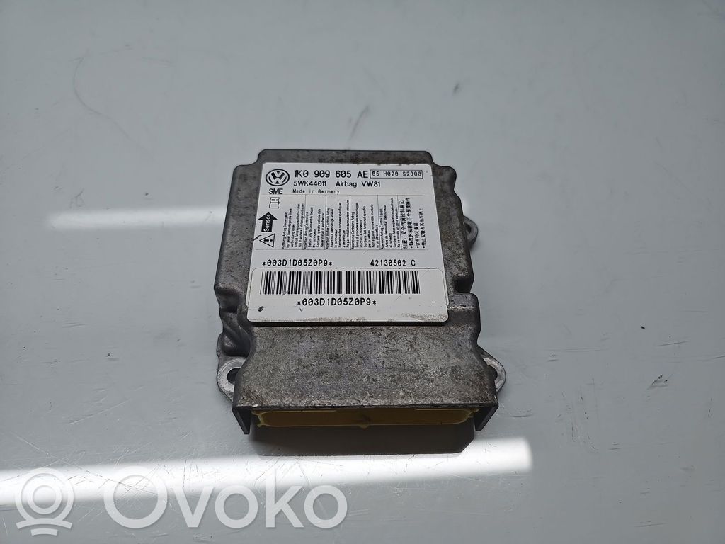 Volkswagen Scirocco Airbag control unit/module 