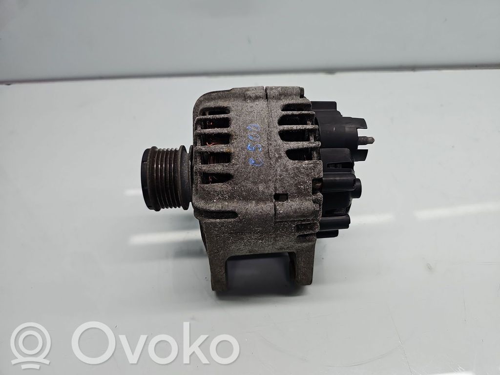 Dacia Duster Generator/alternator 