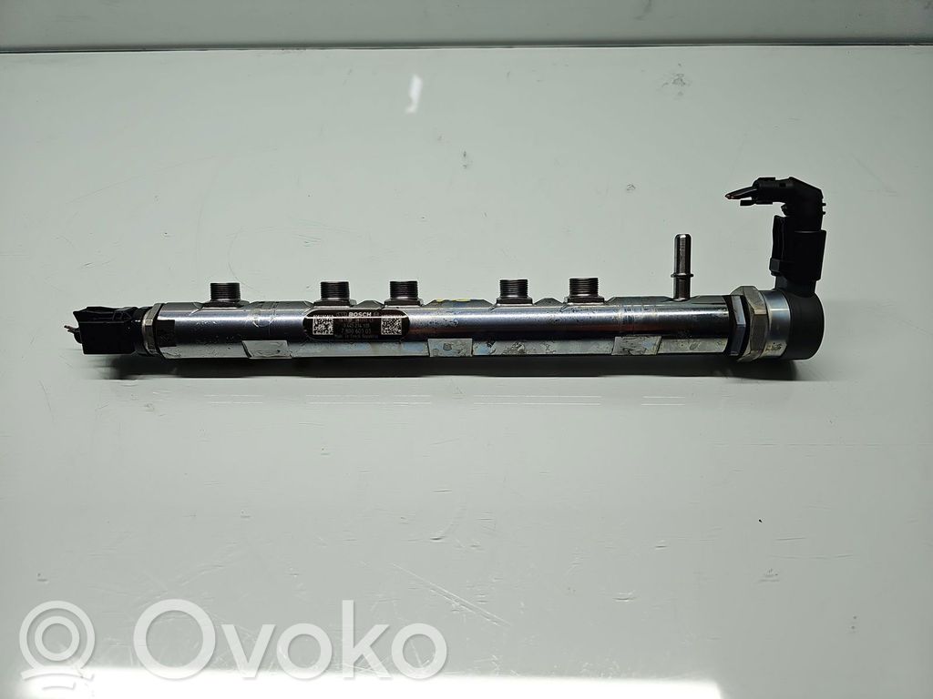 BMW 5 F10 F11 Polttoainepääputki 