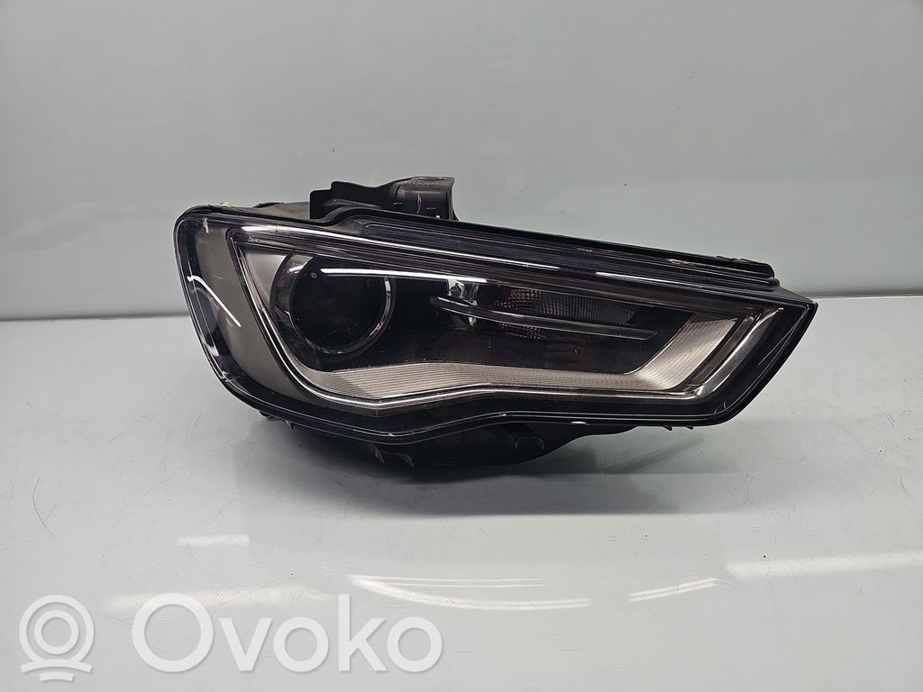 Phare frontale   8V0941006D