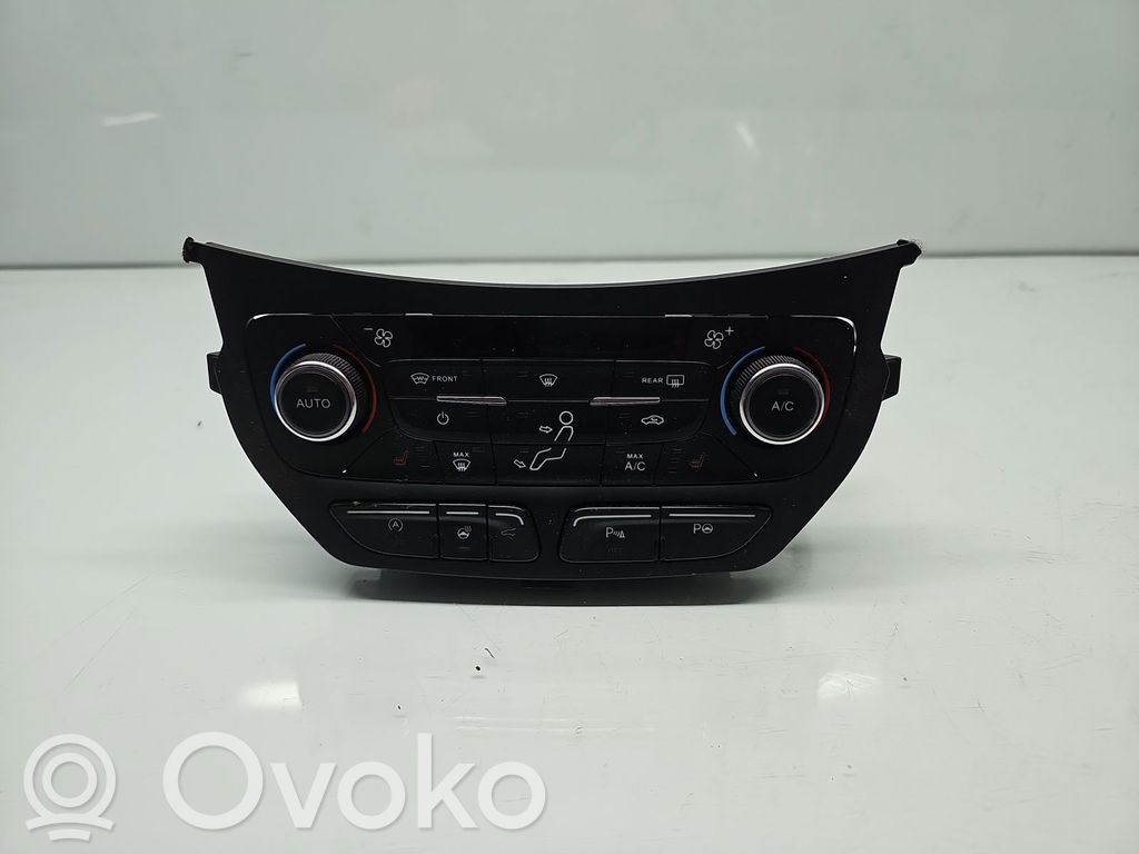 Ford Kuga II Climate control unit 