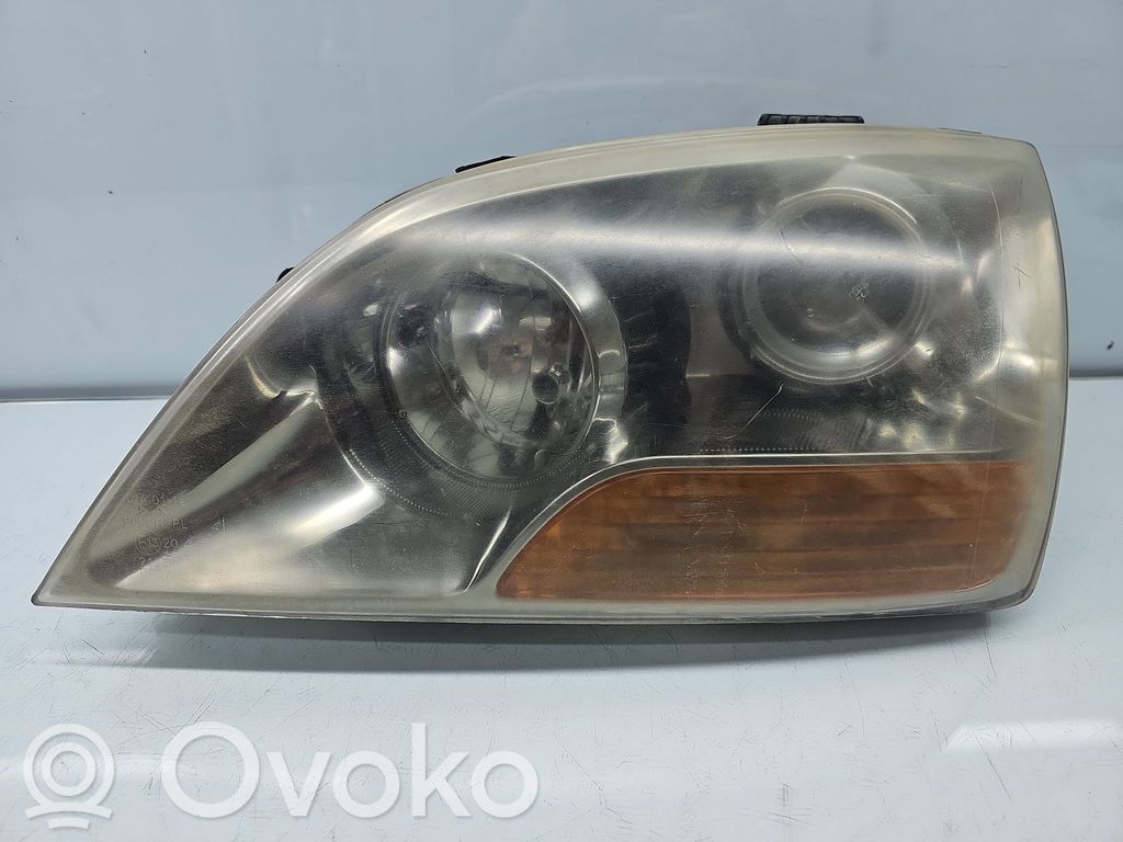 KIA Sorento Headlight/headlamp 