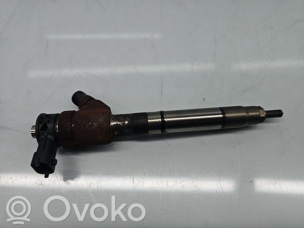 Hyundai Tucson TL Injector combustibil 