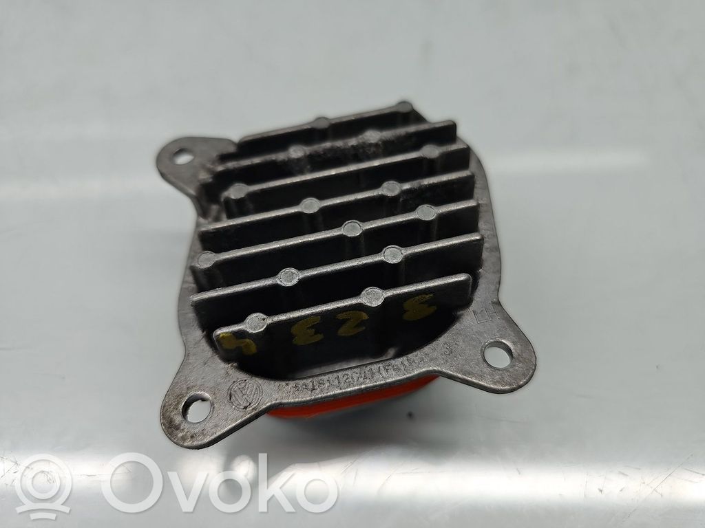 Volkswagen Taigo Lastre de faros xenón 