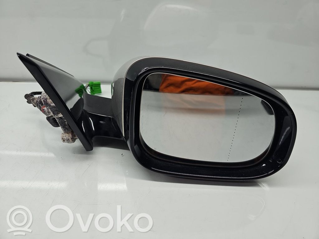 Volvo V40 Front door electric wing mirror 