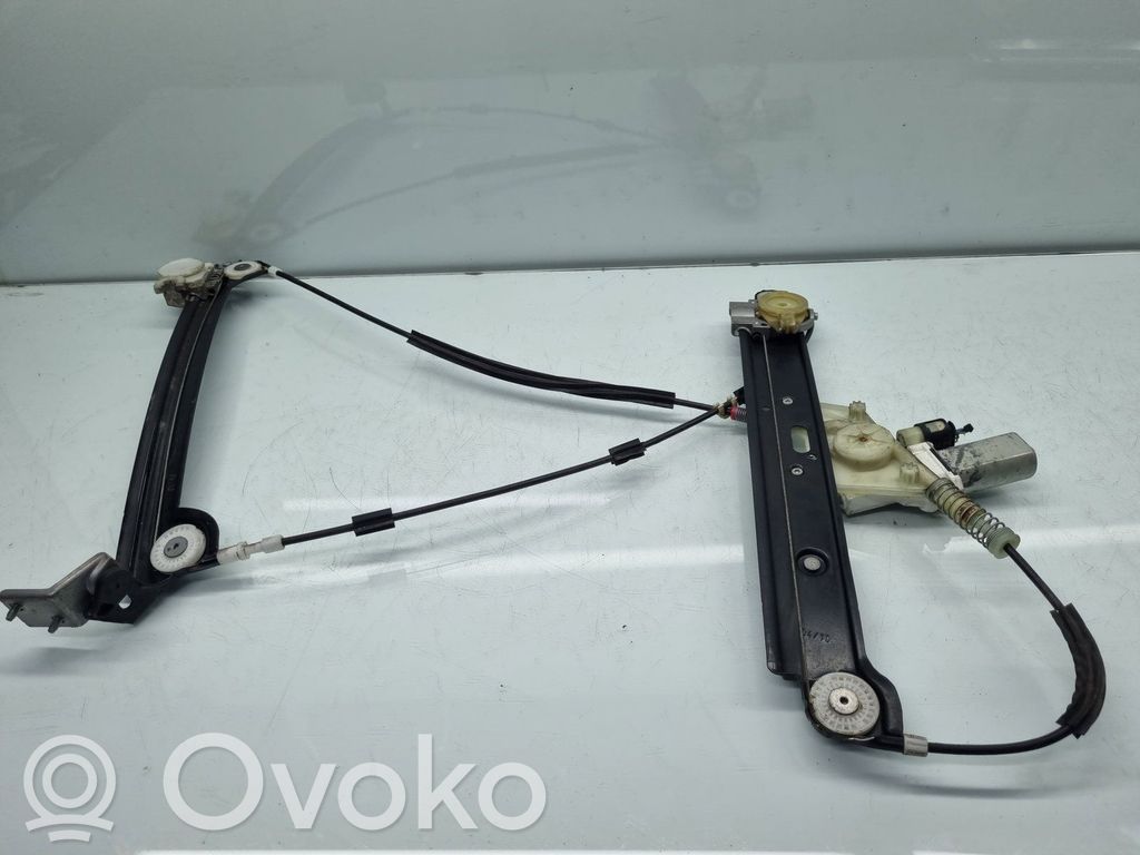 Front door manual window regulator   6978846