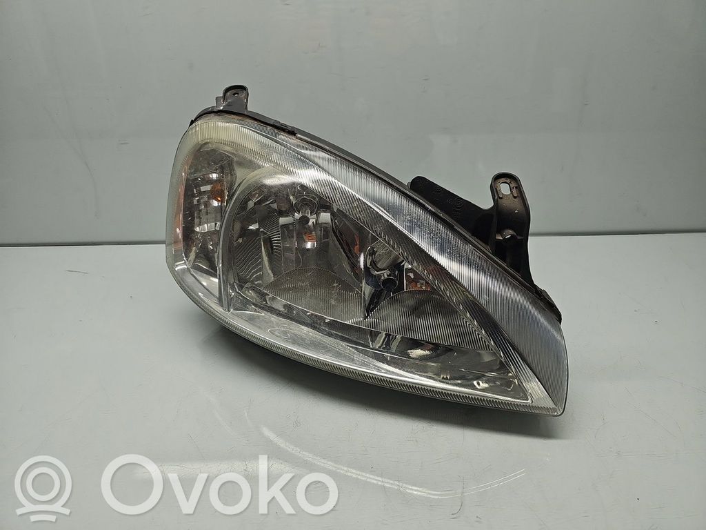 Opel Corsa C Phare frontale 