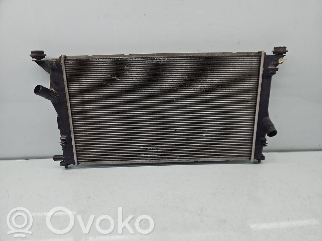 Mazda 5 Coolant radiator 