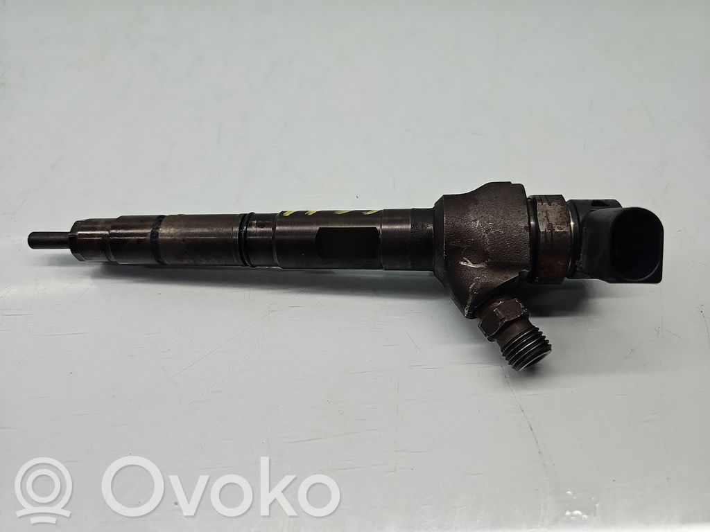 Inyector de combustible   03L130277Q