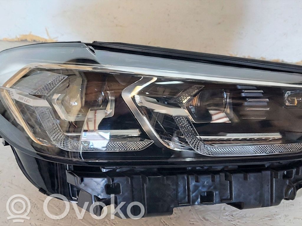 BMW X3 G01 Lampa przednia 