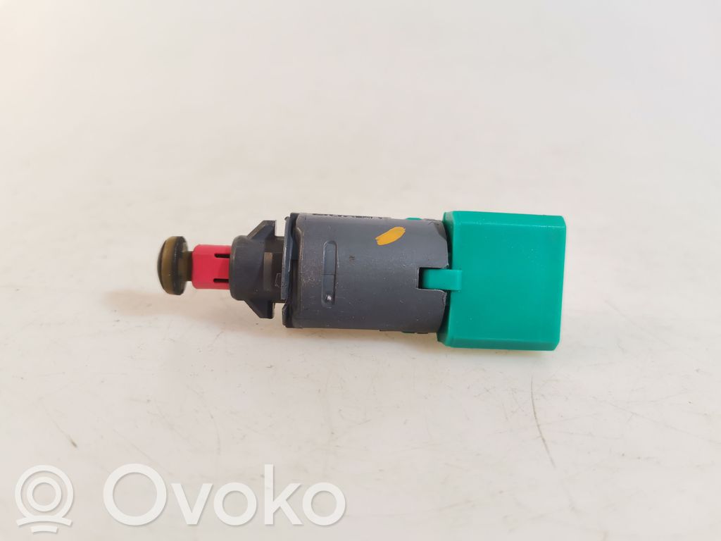 Renault Kangoo II Brake pedal sensor switch 