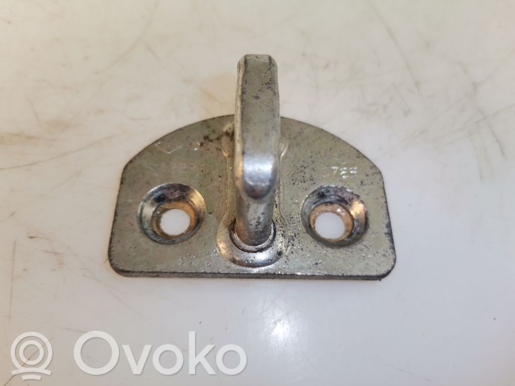 Renault Kangoo II Rear door lock loop/hook striker 