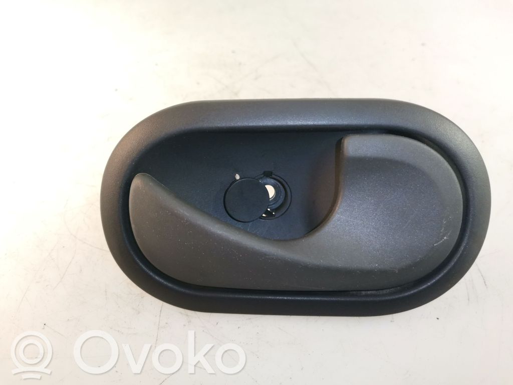 Opel Movano B Rear door interior handle 