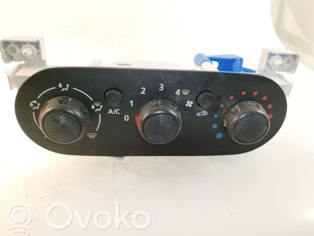 Renault Trafic III (X82) Climate control unit 