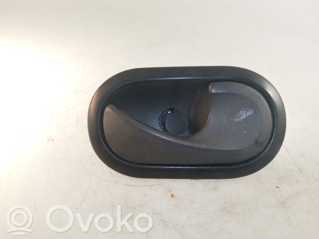Renault Master III Rear door interior handle 
