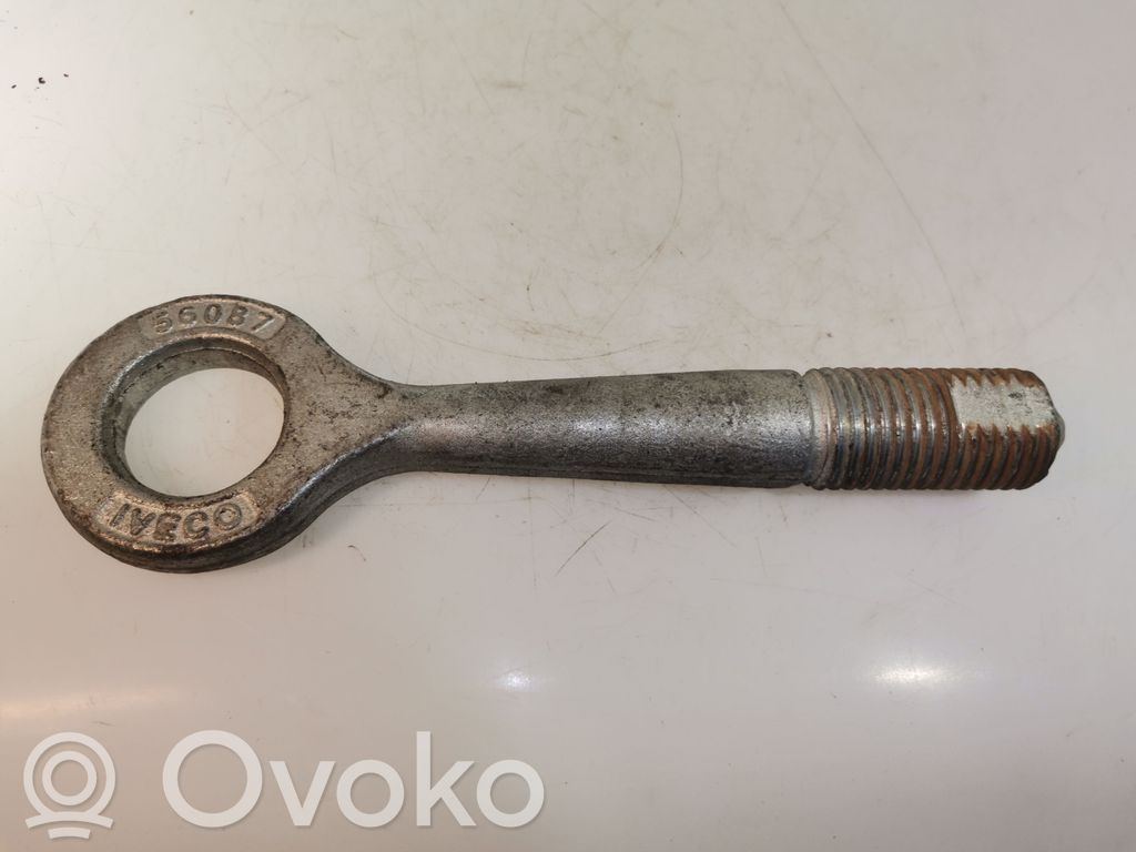 Iveco Daily 6th gen Anillo de remolque 