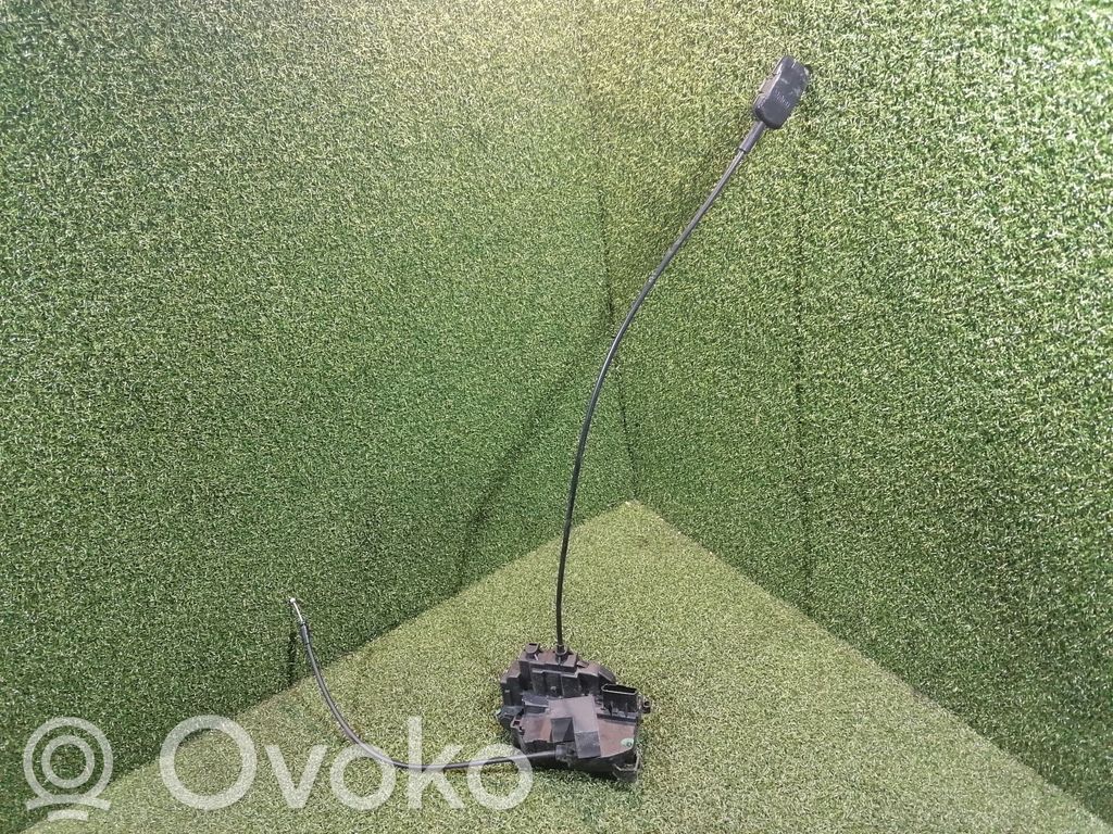 Renault Clio III Takaoven lukko 