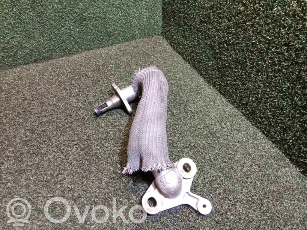 Renault Master III Moottorin vesijäähdytyksen putki/letku 