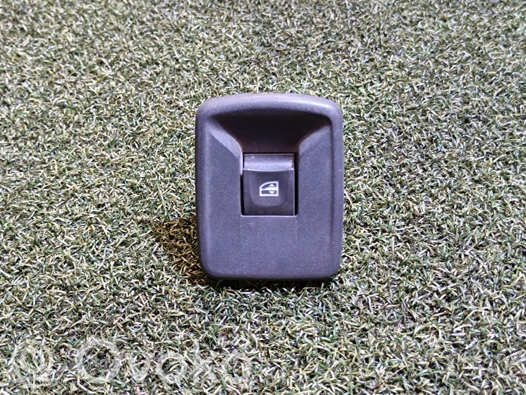 Renault Kangoo II Electric window control switch 