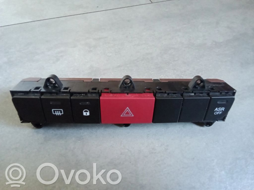 Citroen Jumper Botón interruptor de luz de peligro 